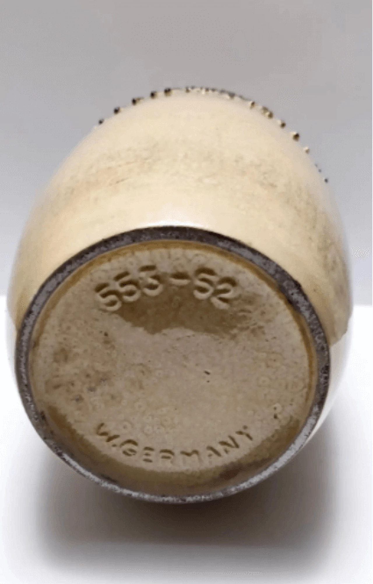 Vaso in ceramica smaltata beige e nera, anni '70 5