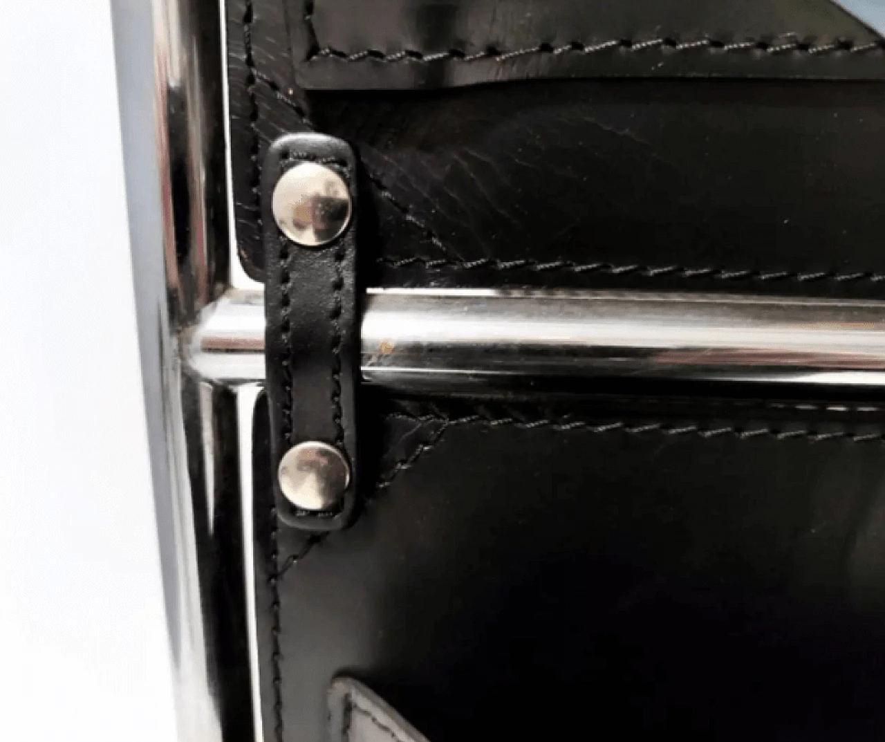 Leather and chrome-plated metal magazine rack by Salmistraro, 1980s 8