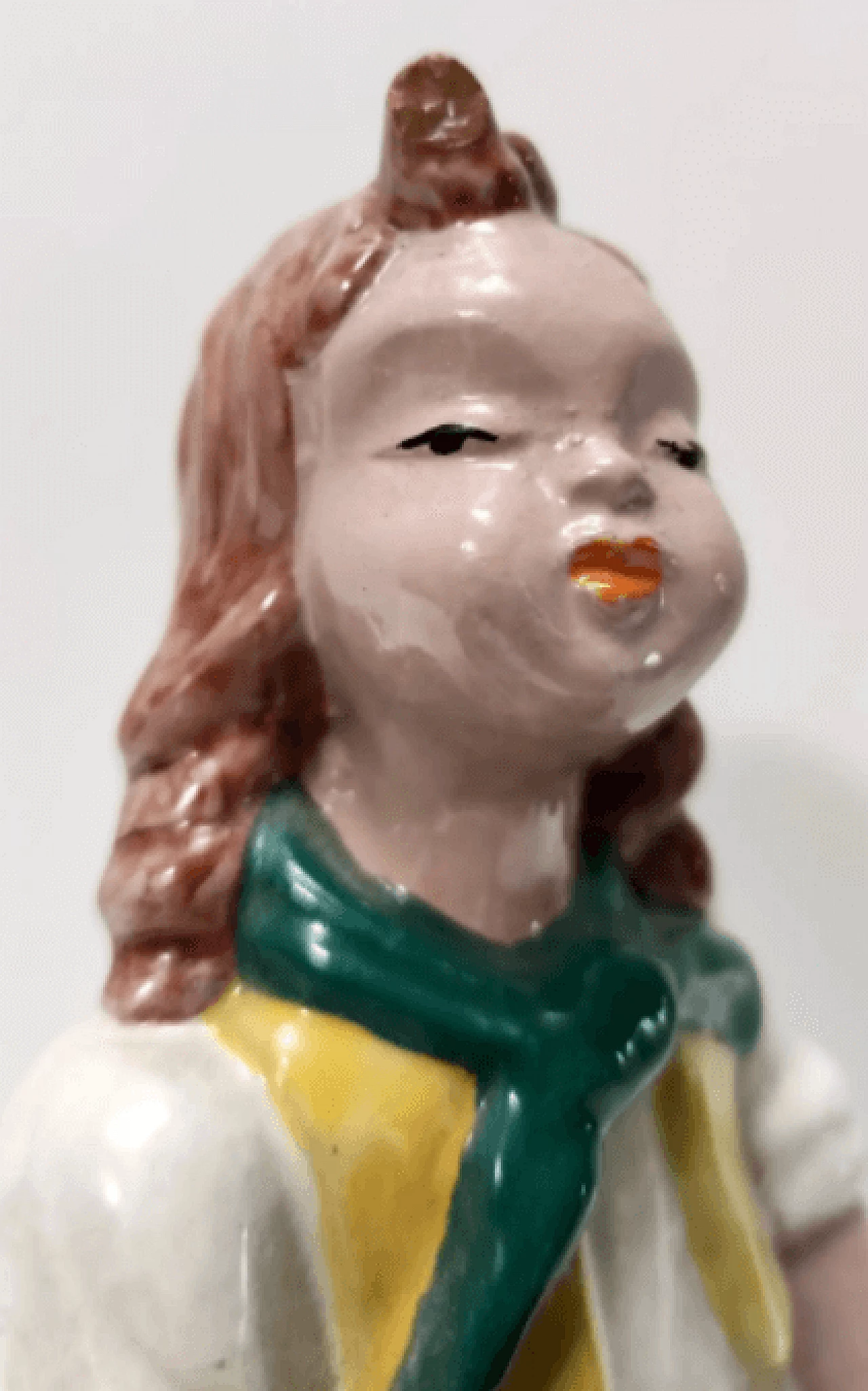Figure in ceramica smaltata dell'ungherese Maria Rahmer, anni '30 9