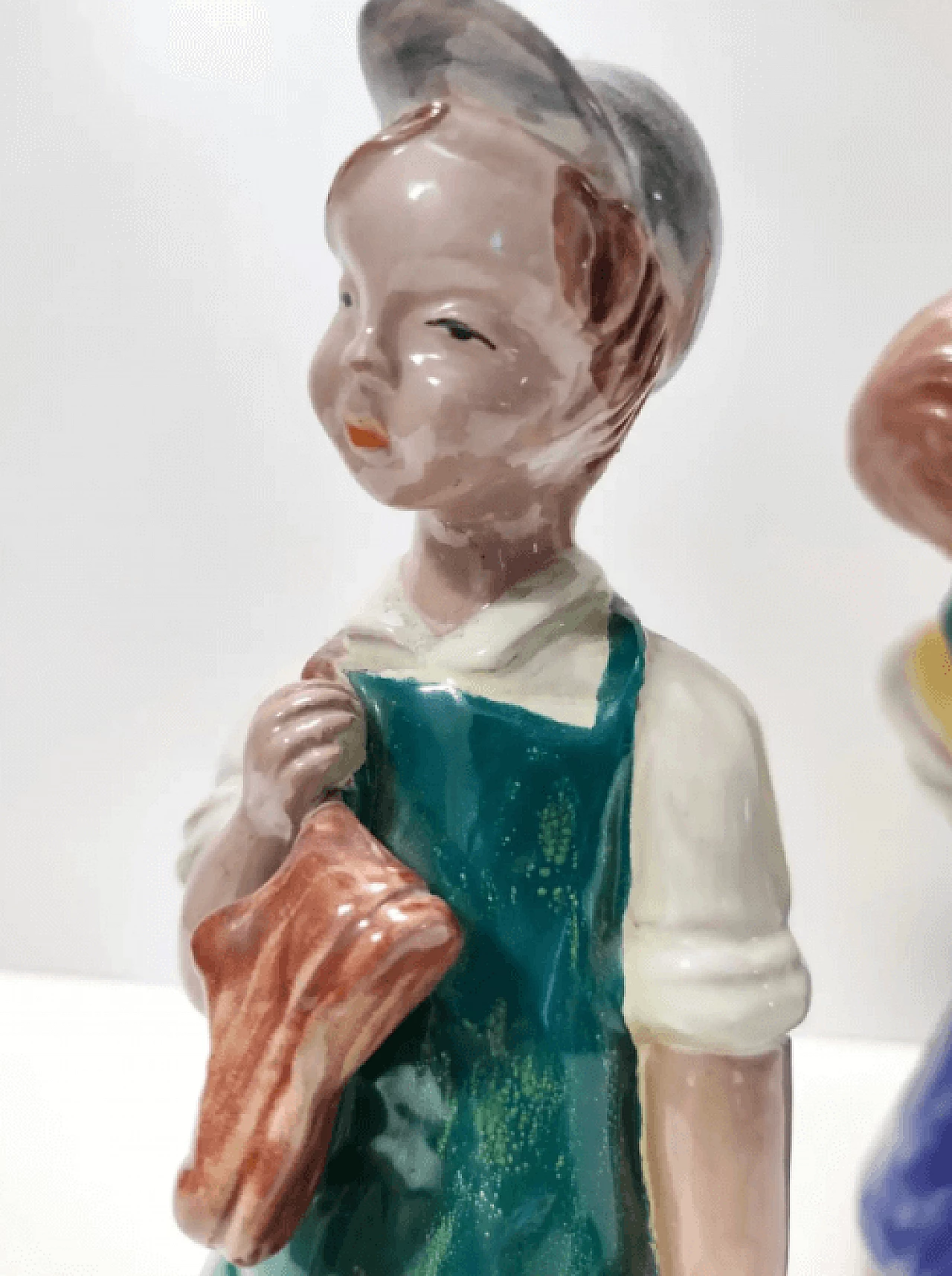 Figure in ceramica smaltata dell'ungherese Maria Rahmer, anni '30 11