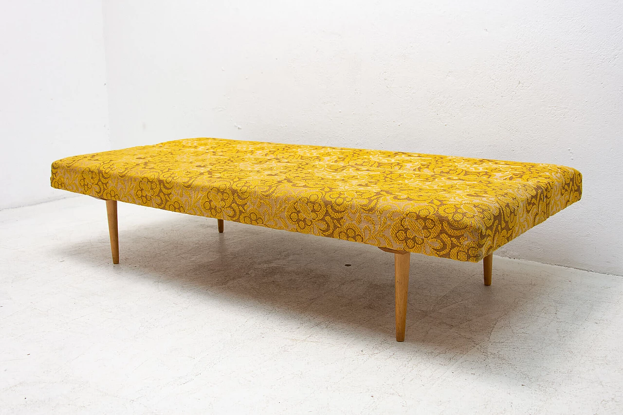 Miroslav Navrátil's folding bed in beech and fabric, 1960s 9