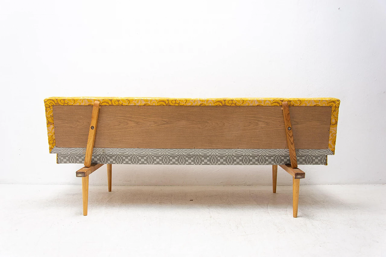 Miroslav Navrátil's folding bed in beech and fabric, 1960s 10