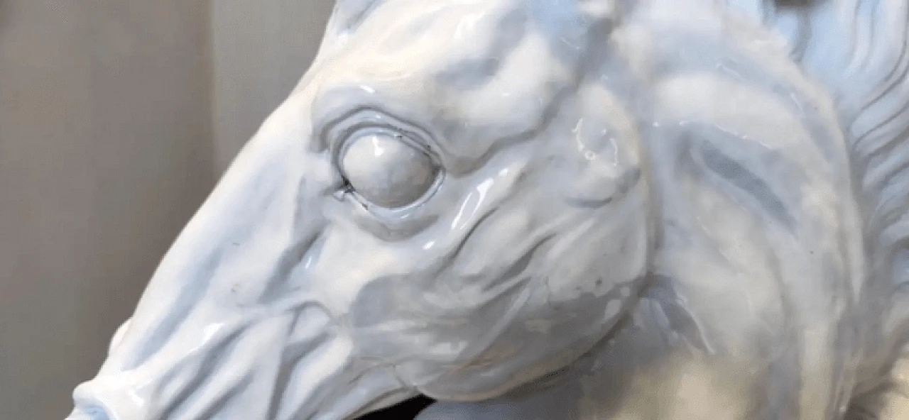 Sculpture depicting a terracotta horse's head, 1980s 3