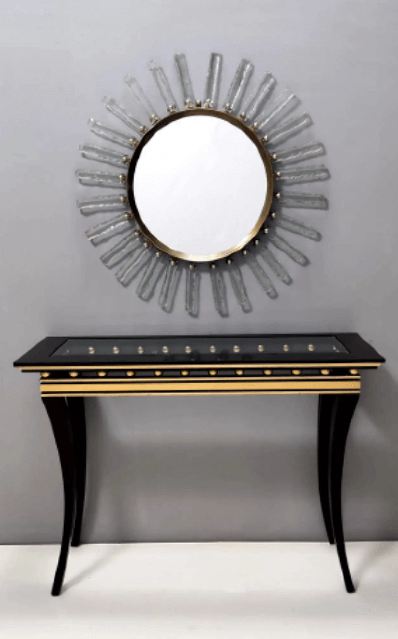 Specchio da parete in vetro martellato e ottone a forma di sole 2