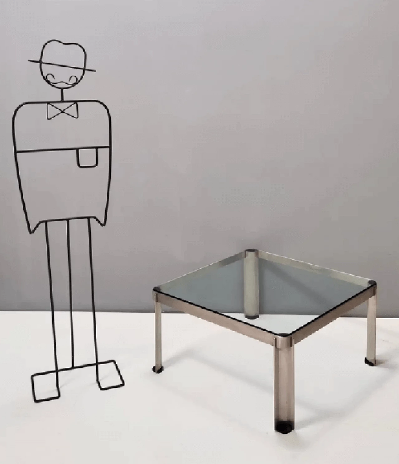 Tavolino in acciaio e cristallo T113 di Osvaldo Borsani, anni '70 4