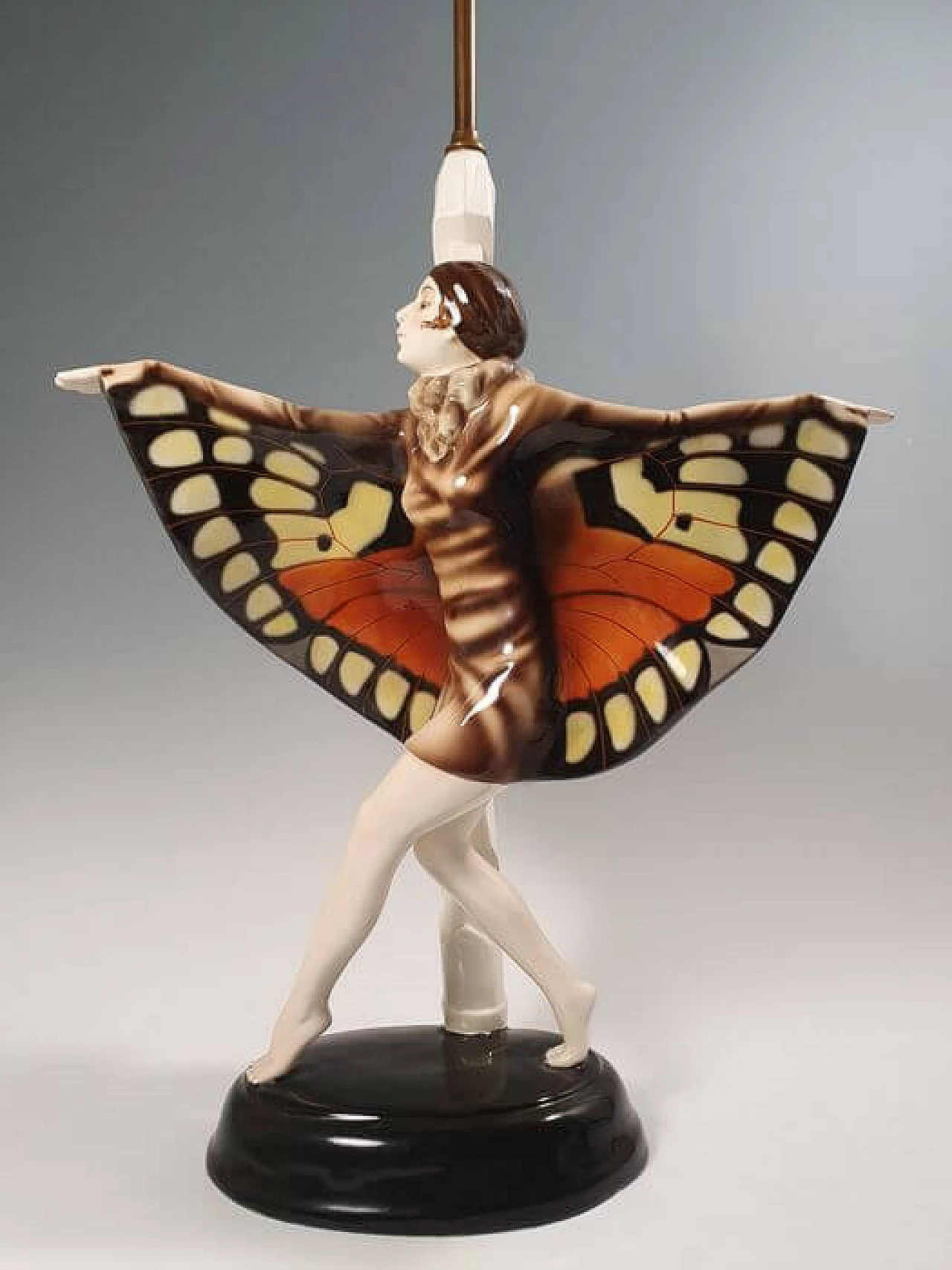 Lampada in ceramica Goldscheider a forma di ballerina firmata Lorenzi, '900 7