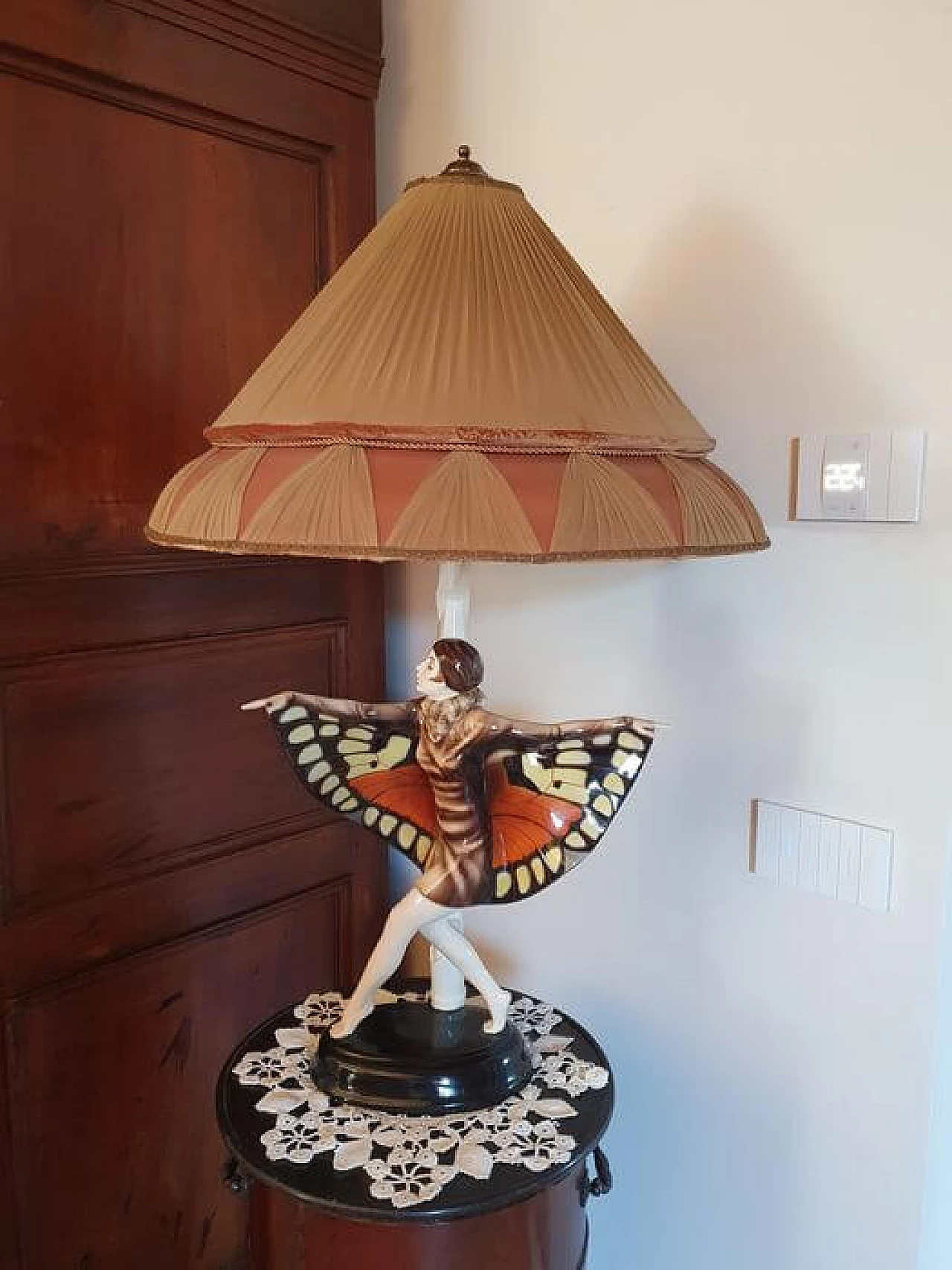 Lampada in ceramica Goldscheider a forma di ballerina firmata Lorenzi, '900 13