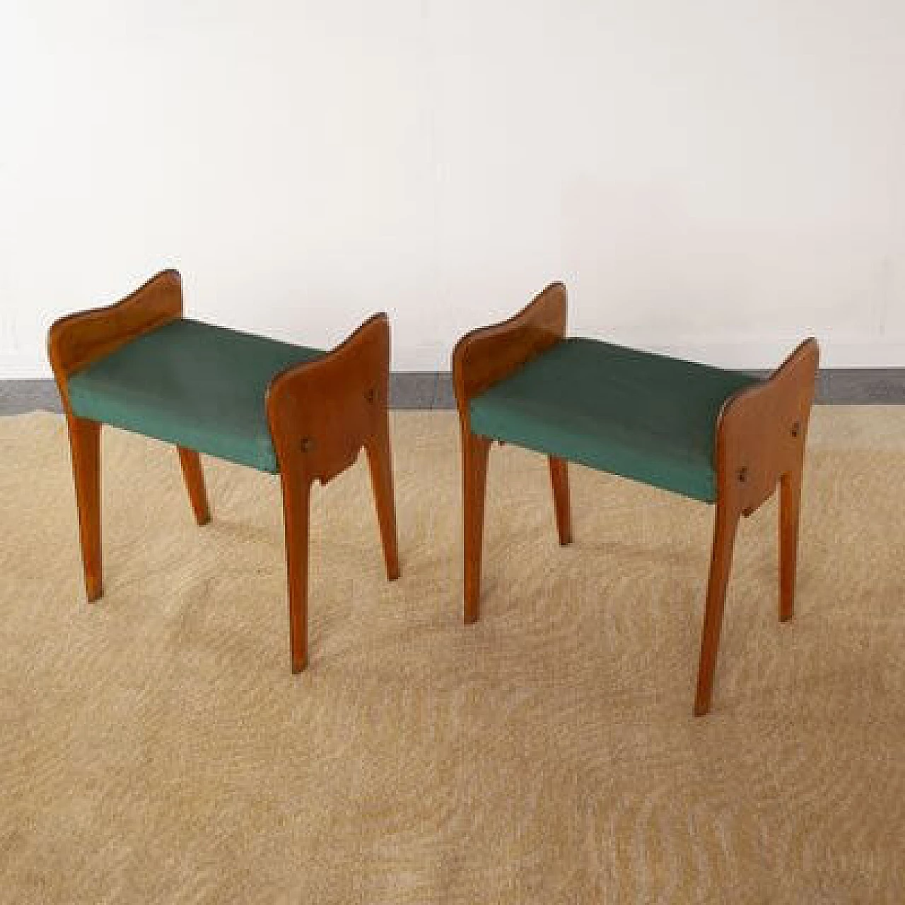Pair of wooden benches in the style of Ico Parisi, 1950s 2