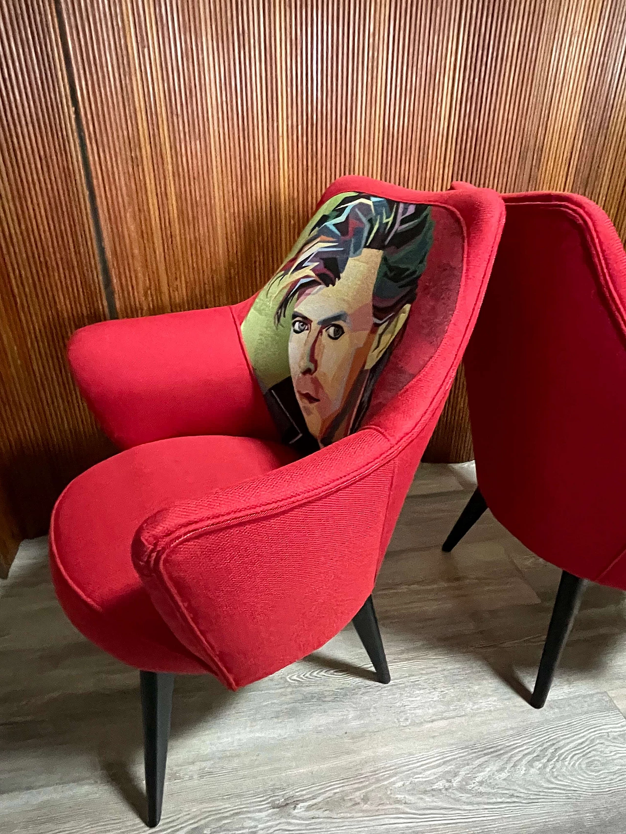Pair of armchairs with Pop Art-inspired upholstery, 1950s 12