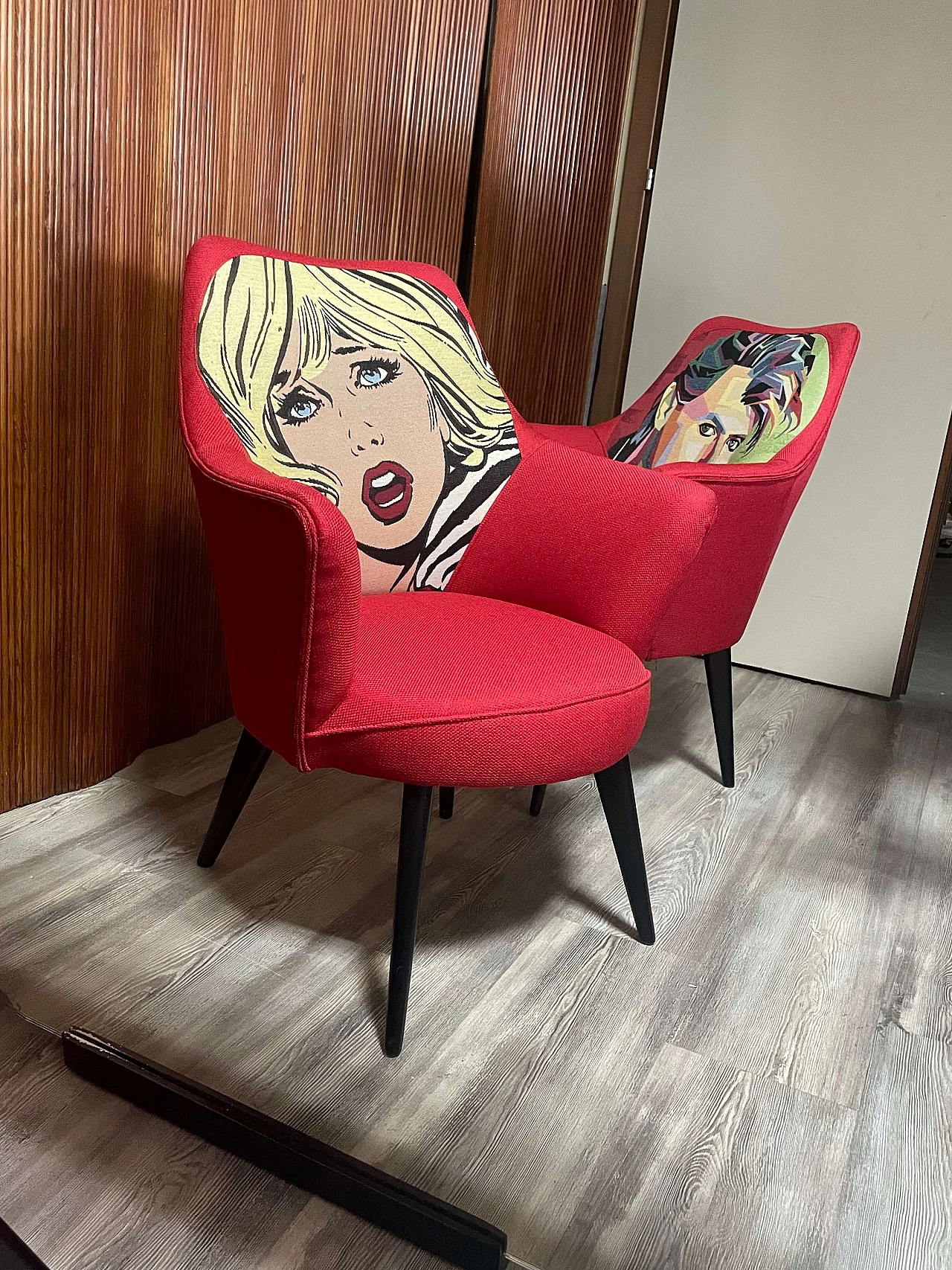Pair of armchairs with Pop Art-inspired upholstery, 1950s 13