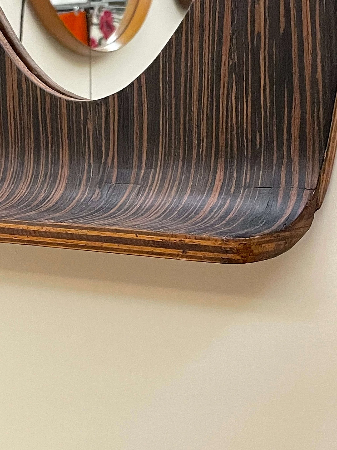 Specchio con cornice in legno curvato di Campo e Graffi, anni '60 12