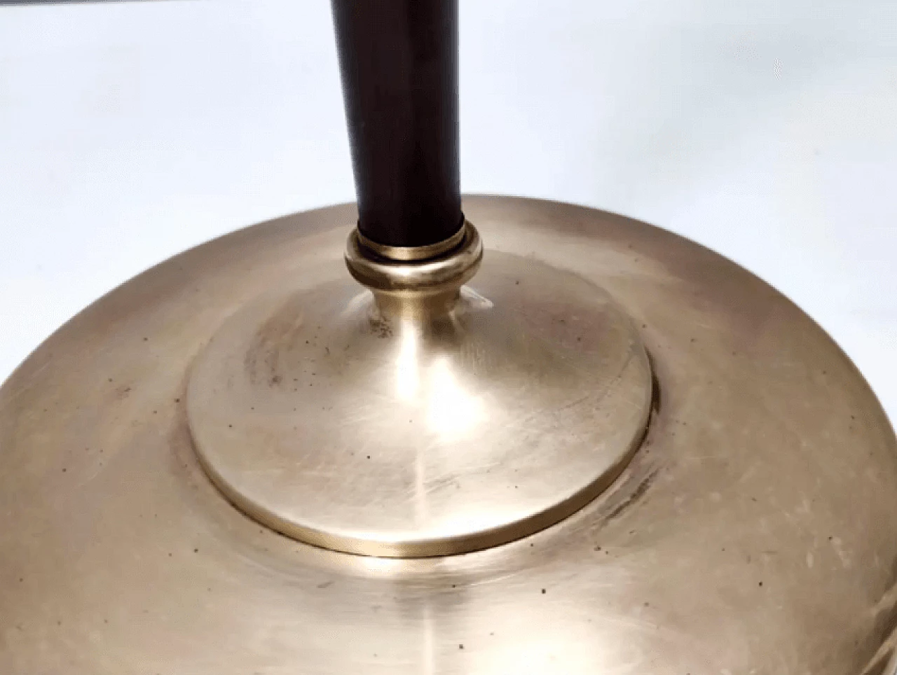 Floor lamp made of glass, wood and brass, 1950s 10