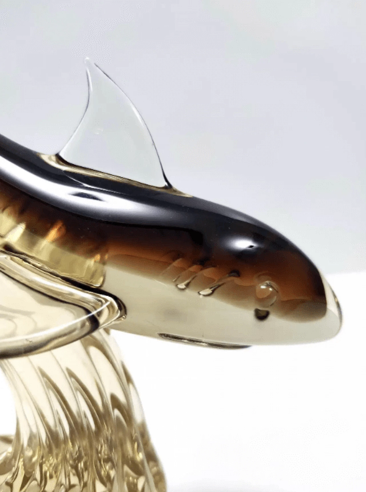 Murano glass shark on wave base, 1960s 8