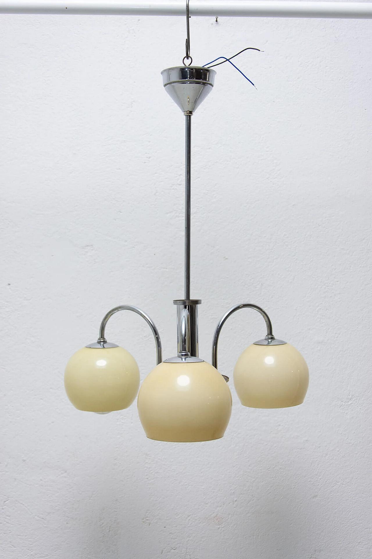 Art Deco chandelier with 3 arms, 1930s 2