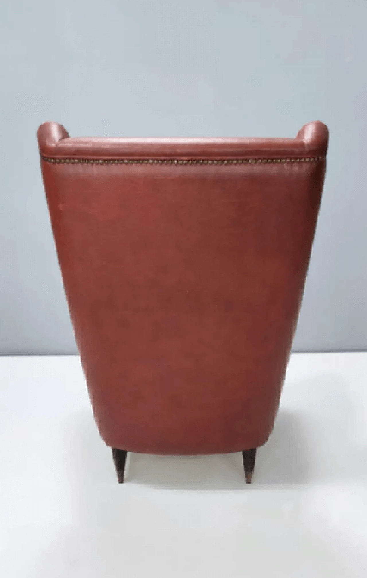 Poltrona in skai nello stile di Gio Ponti per ISA, anni '50 9