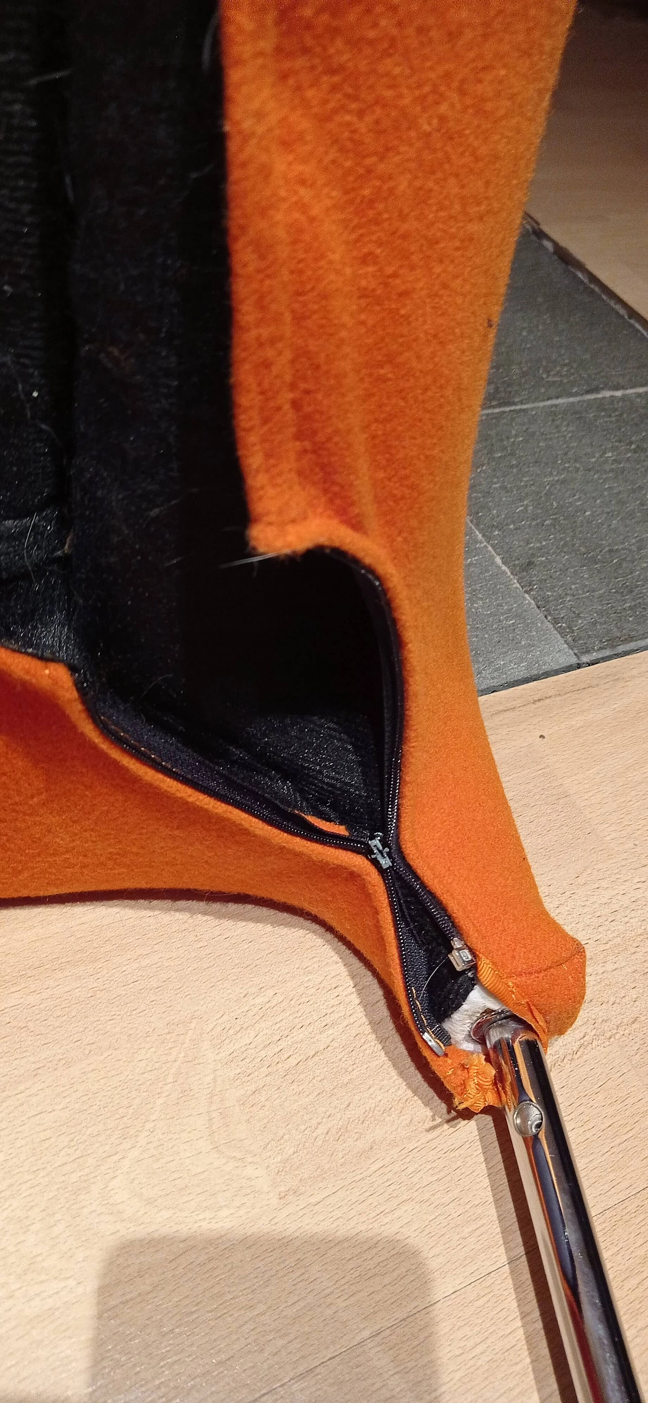 Pair of Bali armchairs by Carlo Colombo in orange fabric, 2000s 157