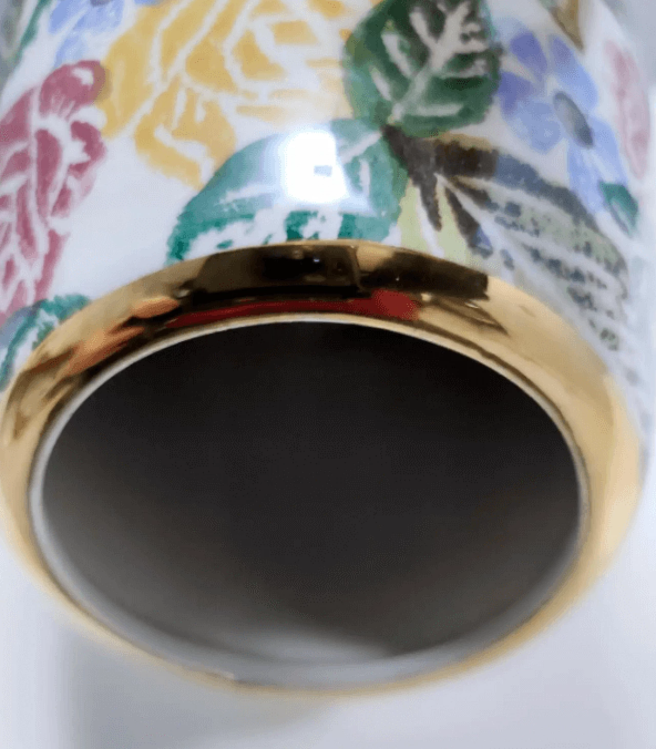 Vaso da fiori in porcellana di Bassano dipinta con motivi floreali, anni '60 5