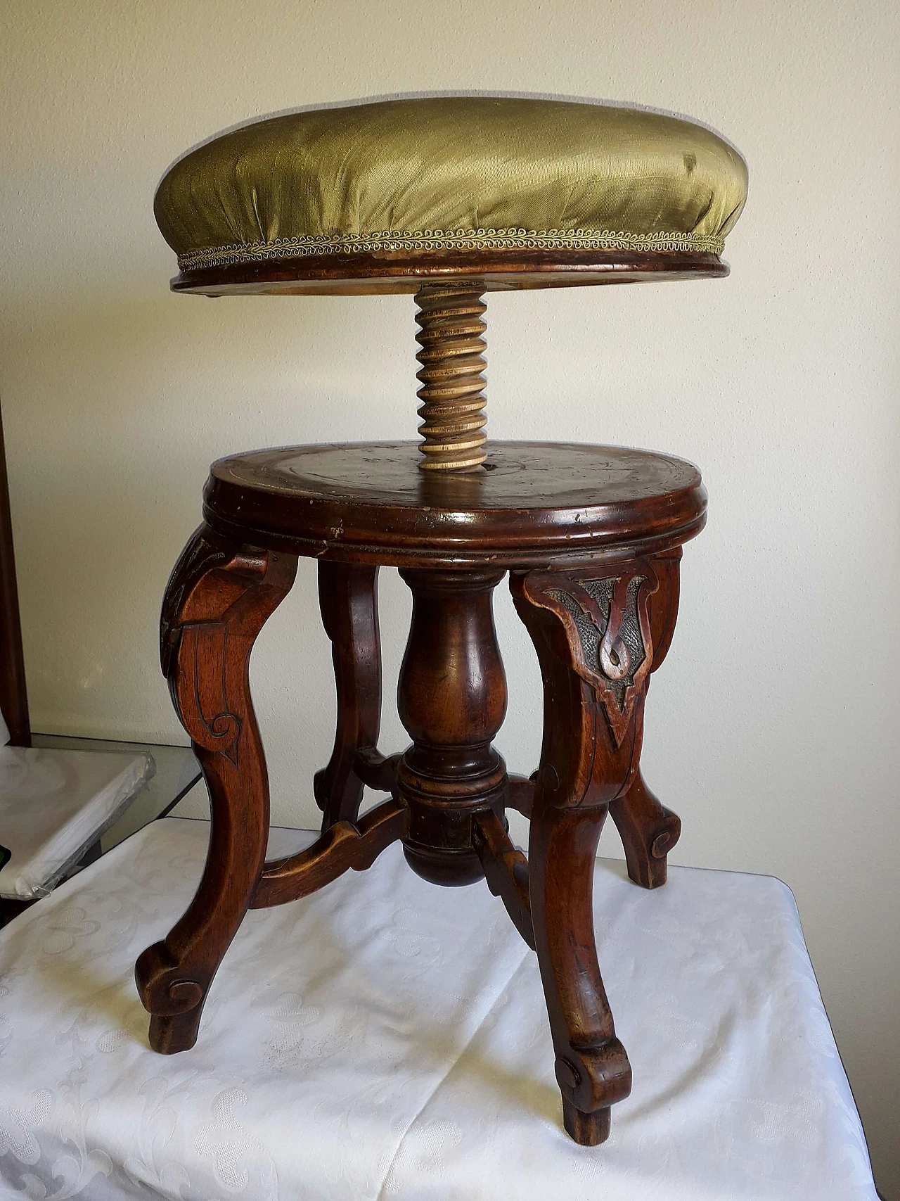 Piano stool in the Napoleon III style, 19th century 9