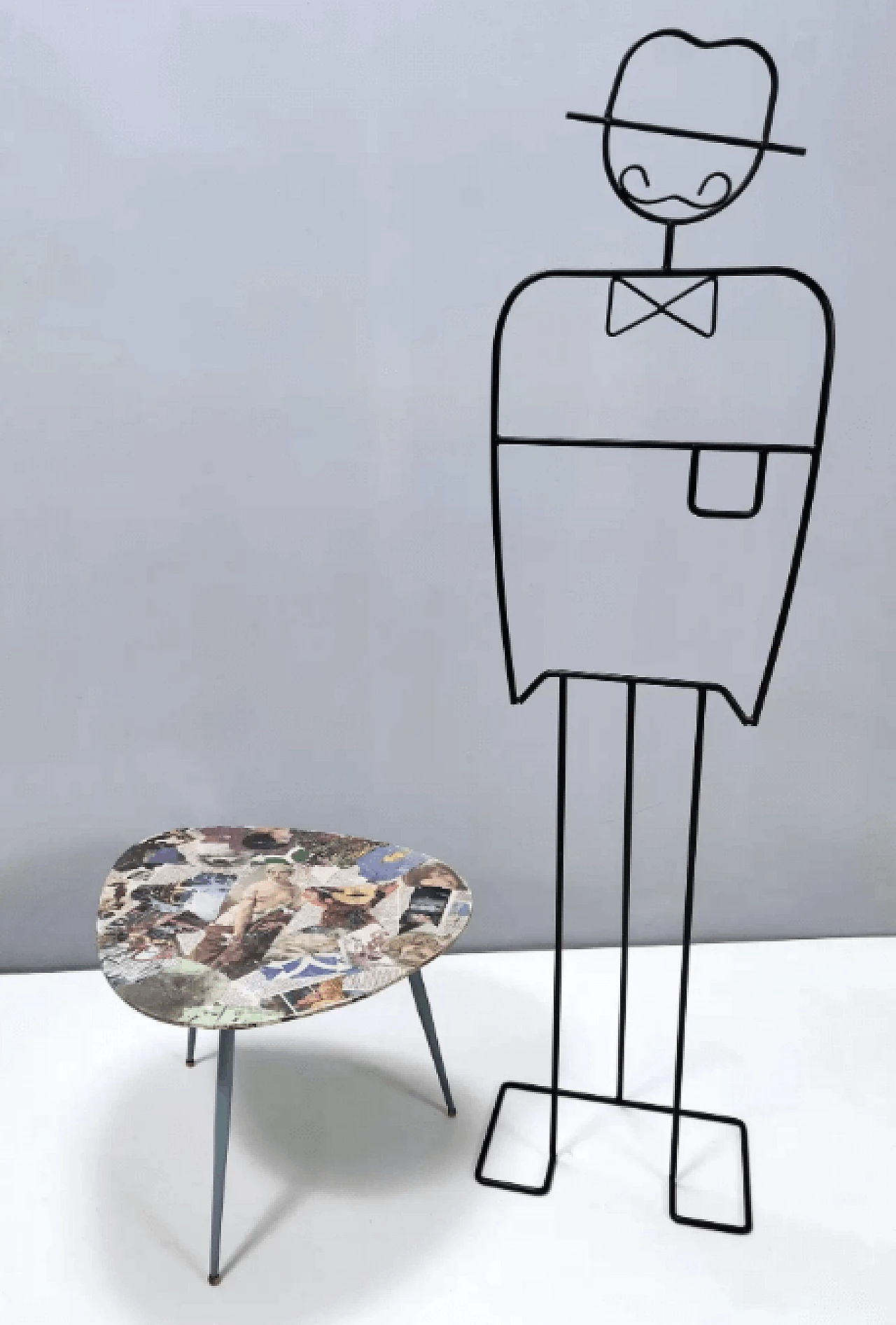 Tavolino triangolare in legno di Carmelo La Gaipa, anni 2000 2