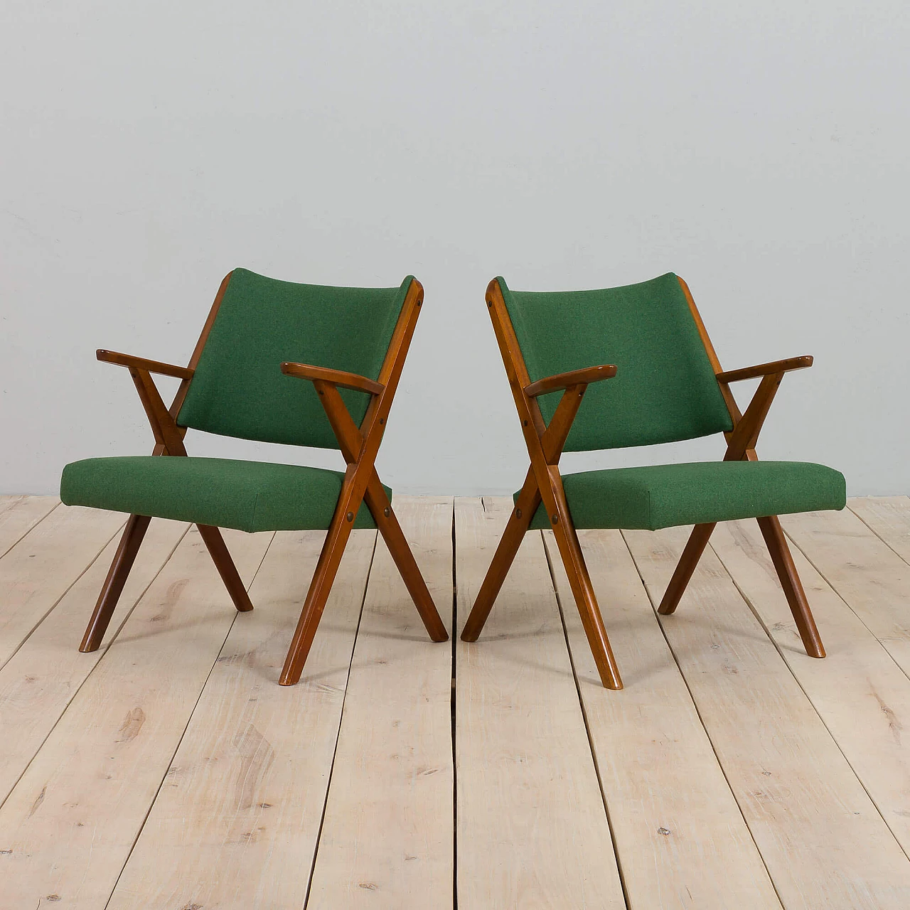 Pair of Dal Vera chairs in wood and wool, 1950s 4