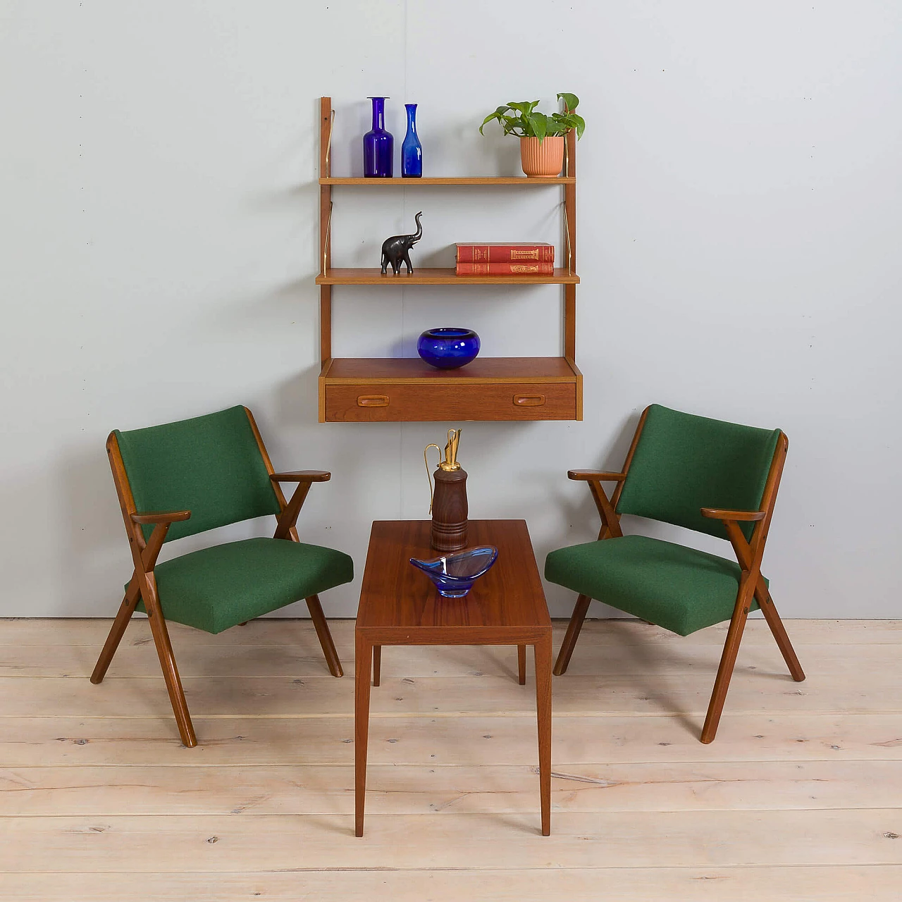 Pair of Dal Vera chairs in wood and wool, 1950s 16