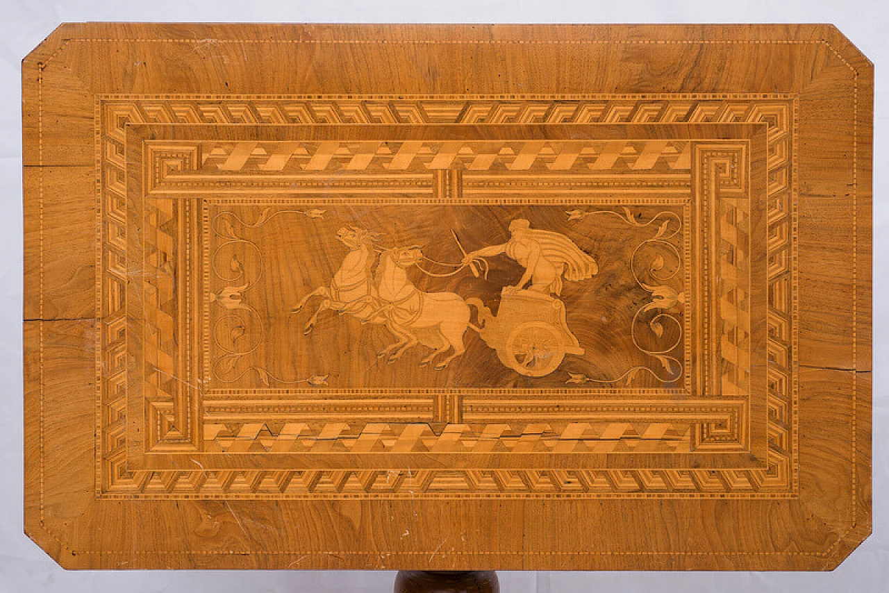 Tavolino in legni policromi con piano intarsiato, '800 3