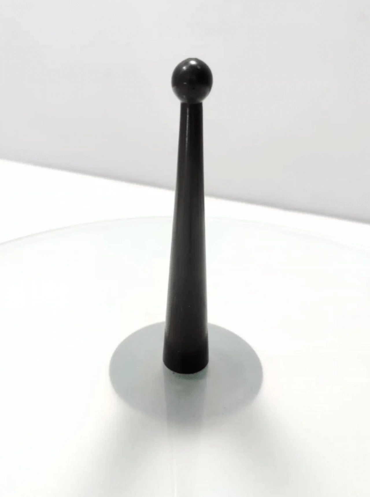 Tavolino tripode in faggio e vetro nello stile di Cesare Lacca, anni '80 12