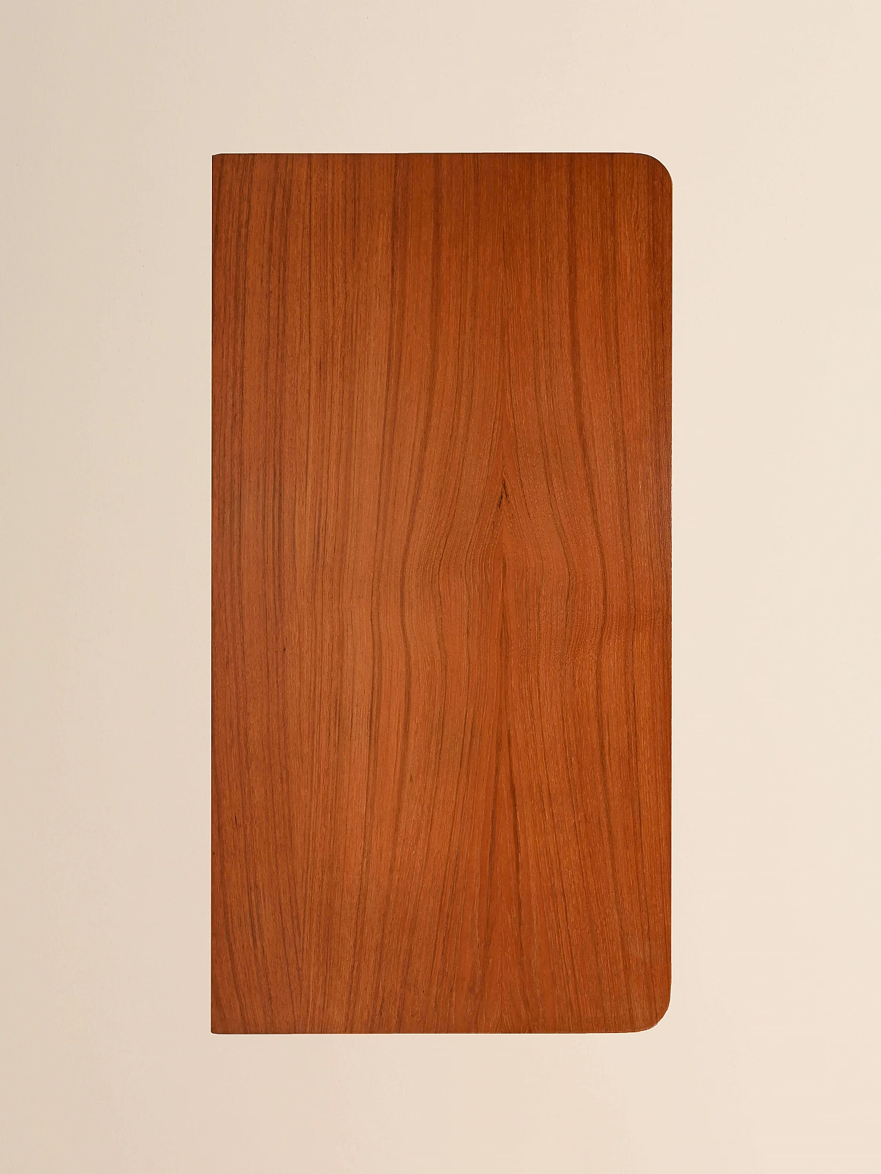 Cassettiera in legno con maniglie in metallo, anni '60 10