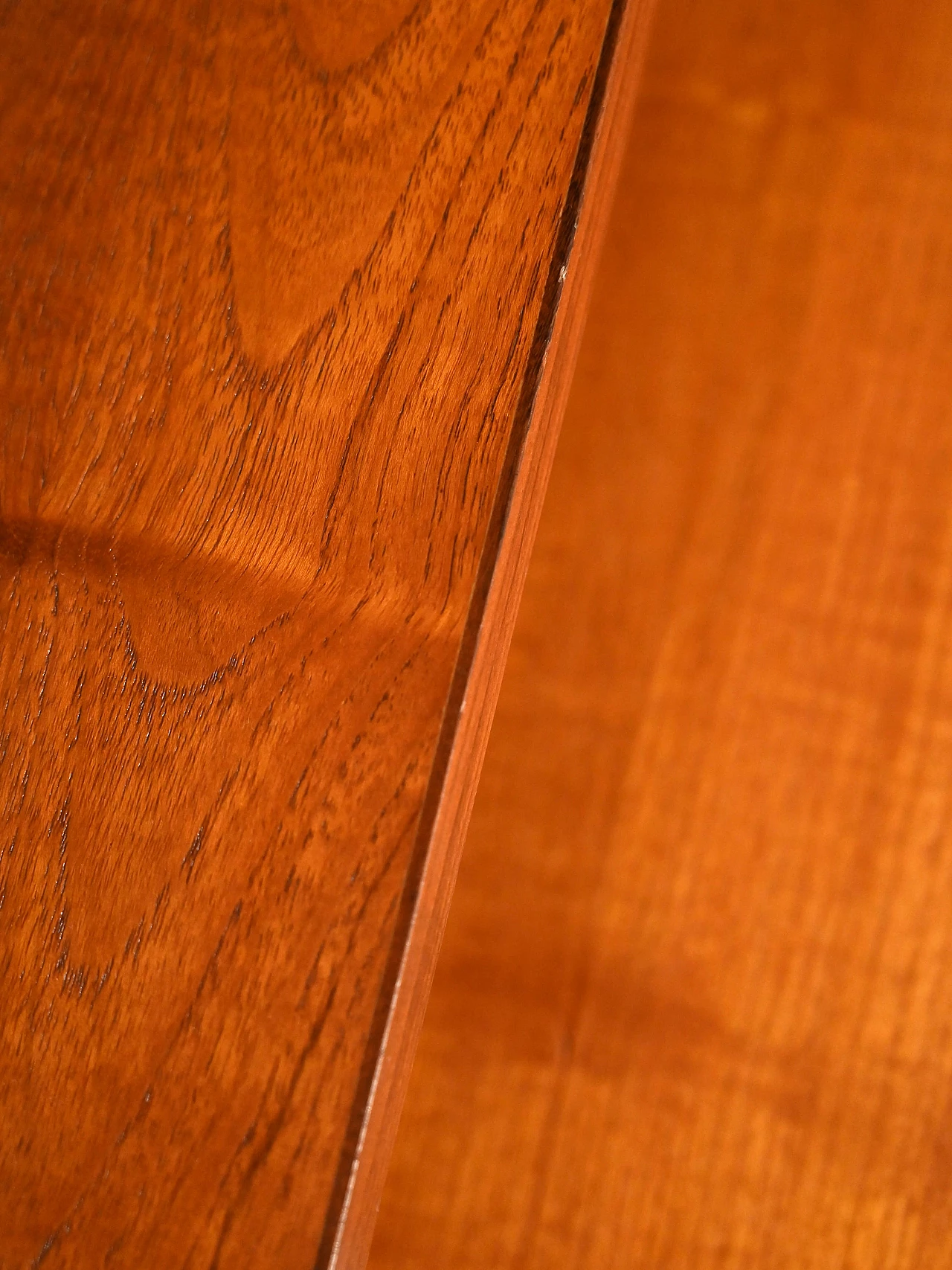 Libreria in teak con ripiani ed anta scorrevole, anni '60 5