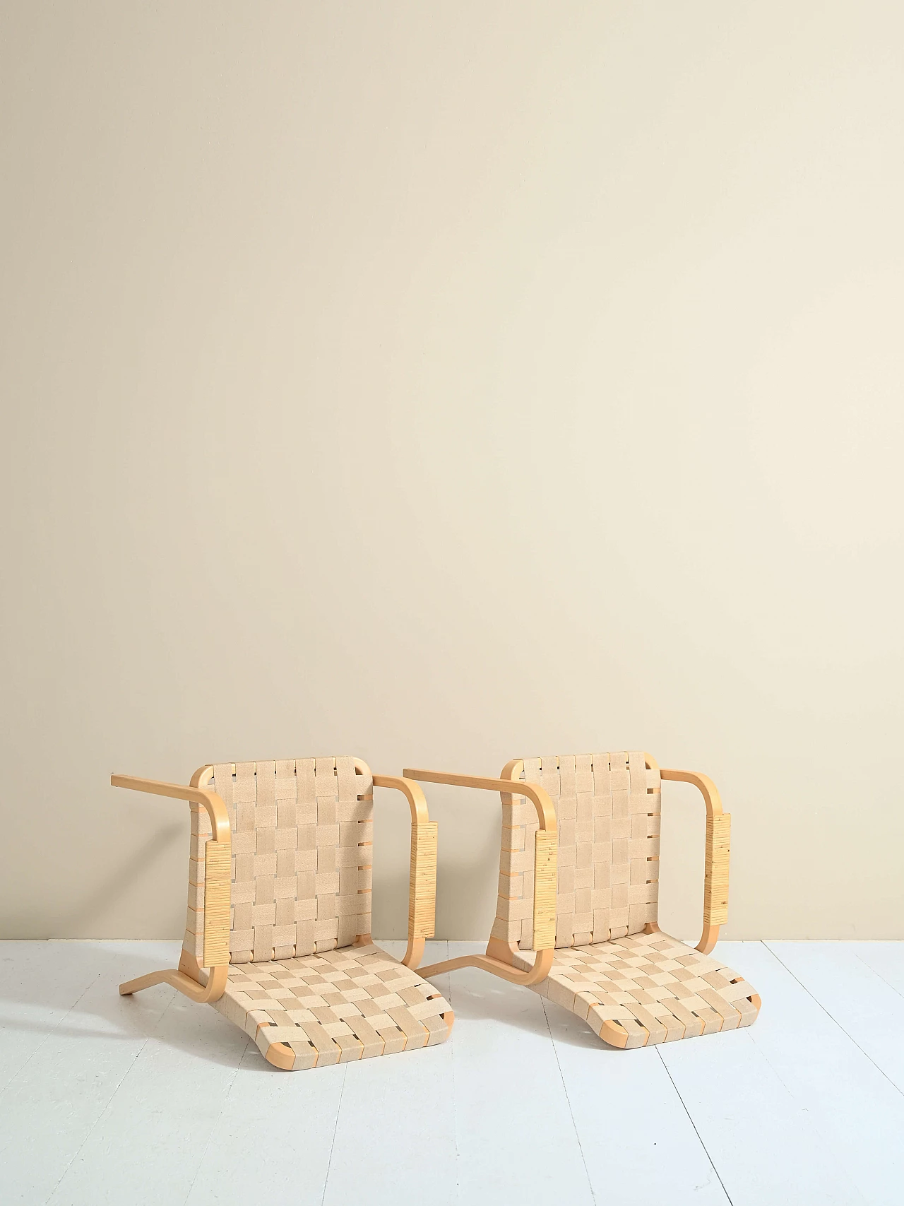 Pair of model 45 armchairs by Alvar Aalto for Artek, 1970s 14