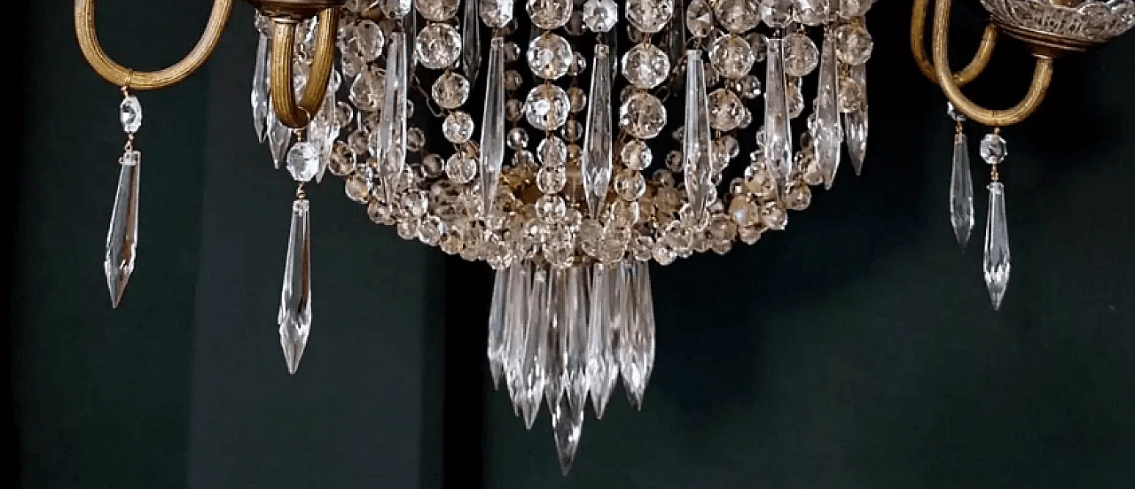 Louis XVI-style hot air balloon chandelier made of lead crystal and gilded brass, 17th century 9