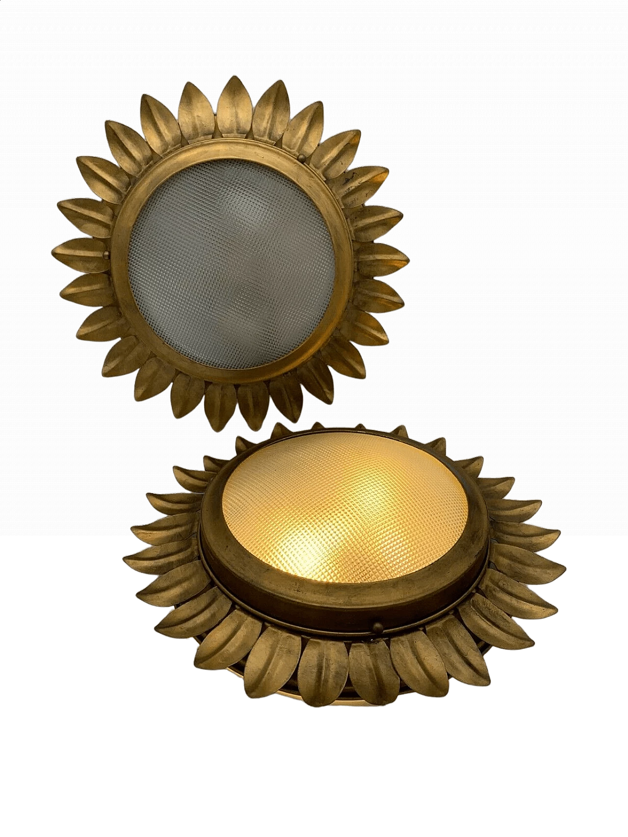 Coppia di applique a forma di sole in ferro e vetro, anni '50 6