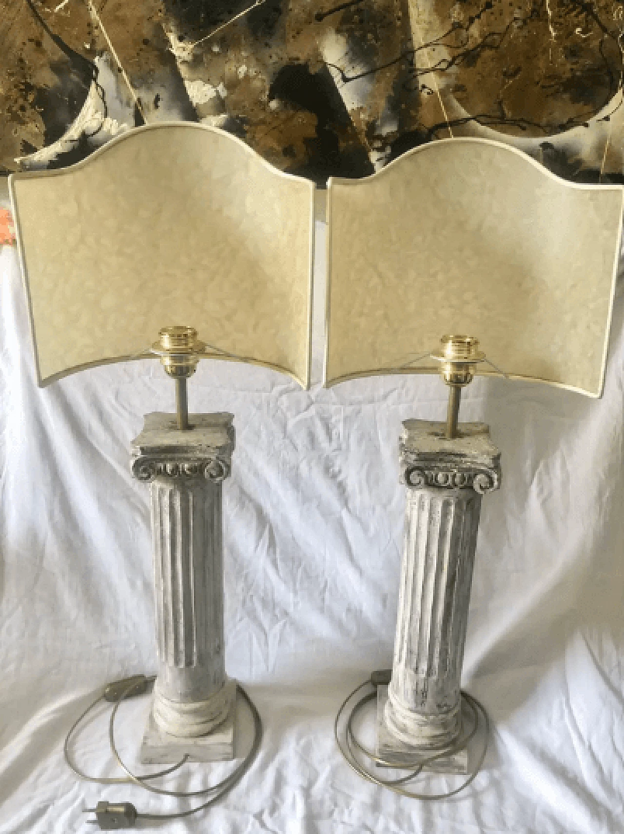 Coppia di lampade in legno laccato, anni '70 4