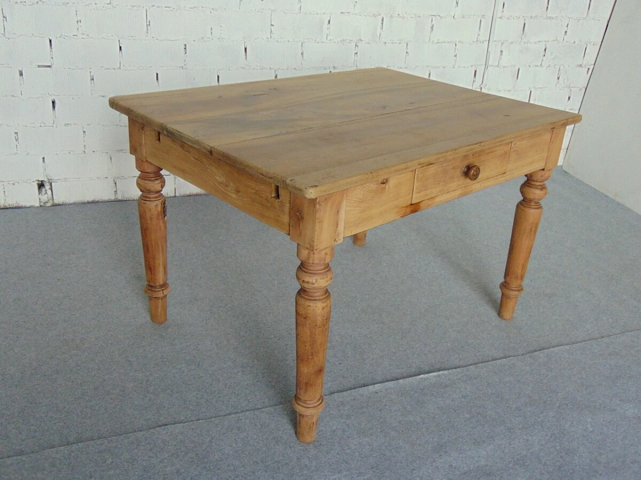 Solid wood table, 1930s 10