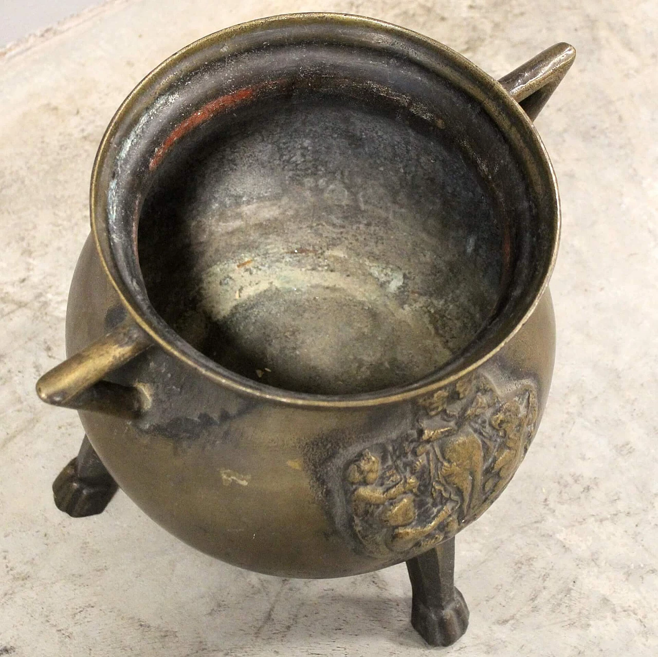 Vaso in bronzo tondeggiante, '800 6