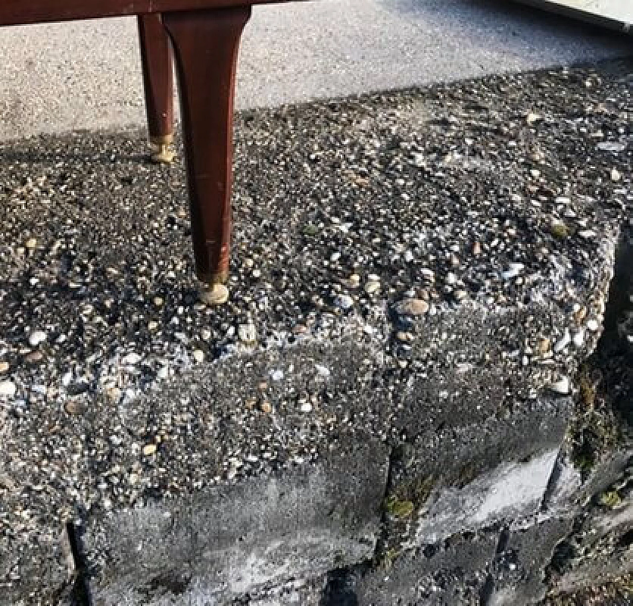 Credenza Tola in legno di Gomme per G Plan, anni '60 4