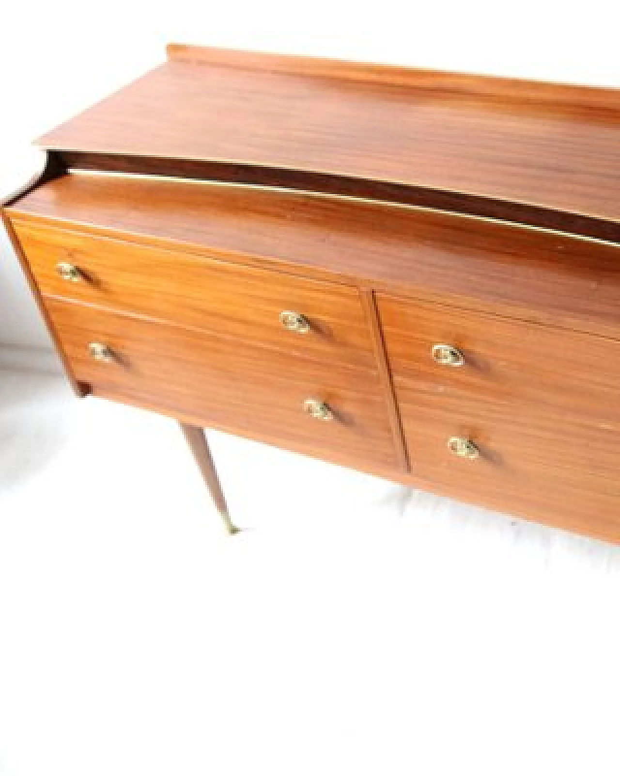 Credenza inglese con gambe in dansette, anni '60 3