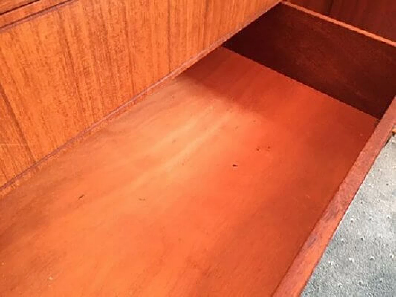 Credenza in legno di Greaves & Thomas, 1962 2