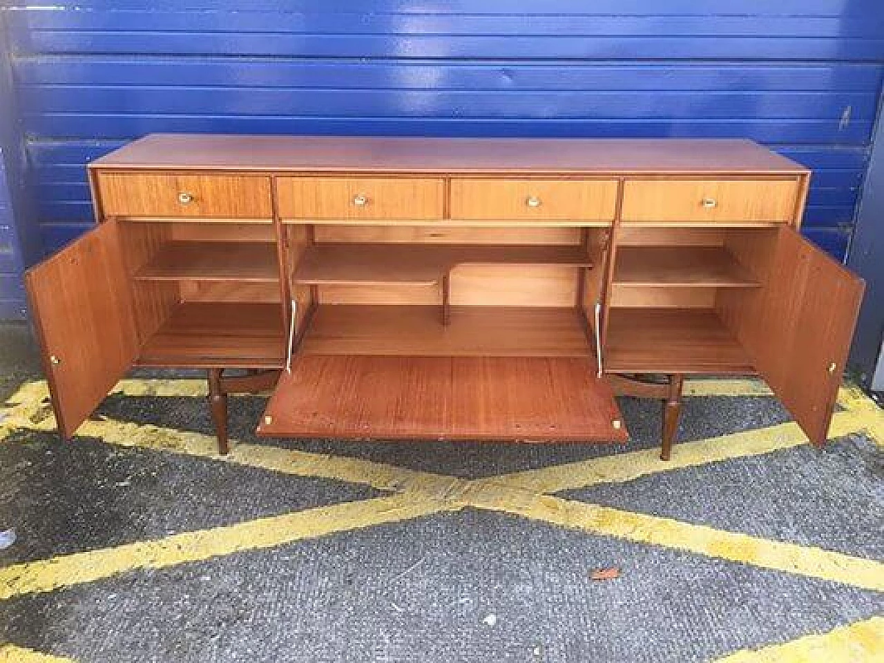 Credenza Mid-Century in legno di Greaves & Thomas, 1962 2