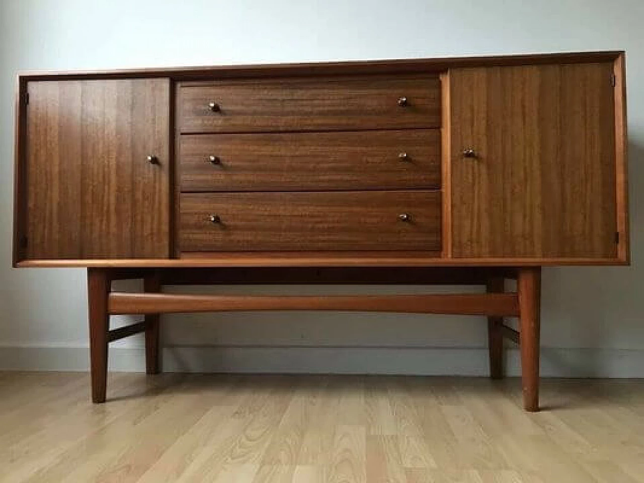 Credenza in teak di Gordon Russell of Broadway, anni '50 1