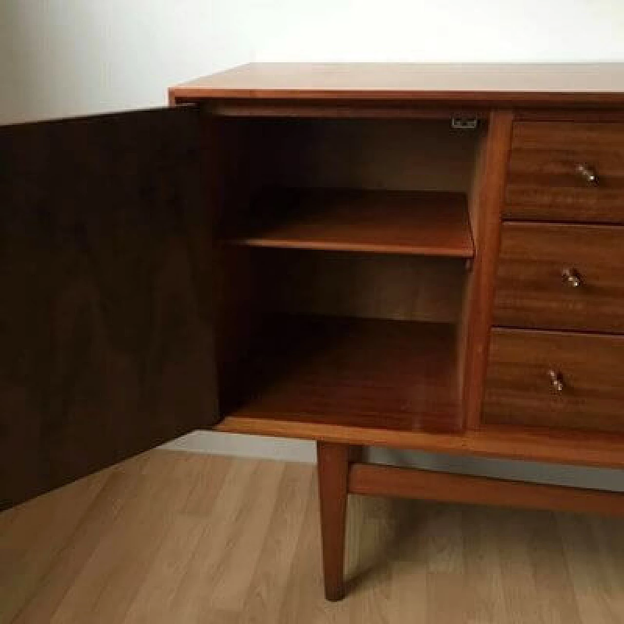 Credenza in teak di Gordon Russell of Broadway, anni '50 4