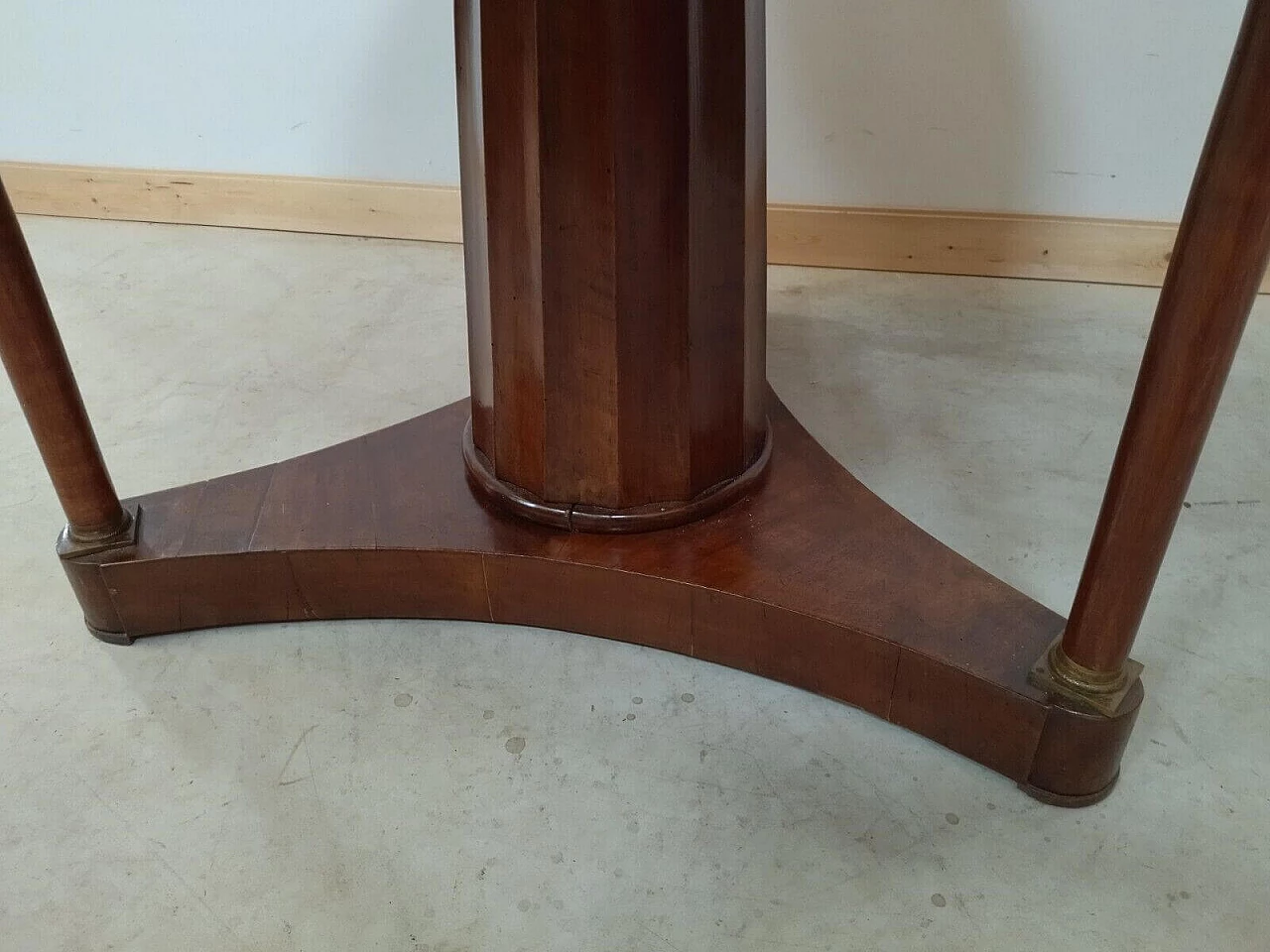 Round solid column walnut table in Empire style, 17th century 2