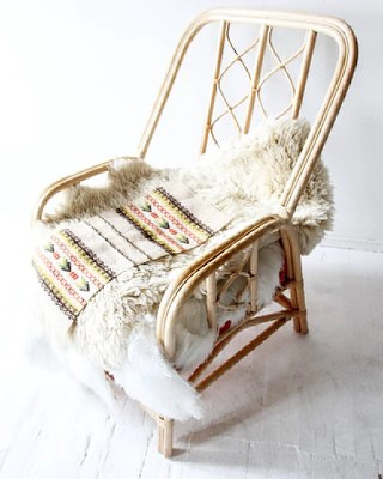 Pair of raffia and bamboo armchairs, 1960s 1