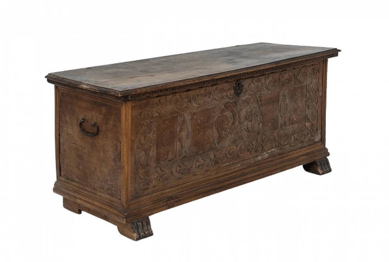 Late Renaissance walnut chest, 1500s. 1