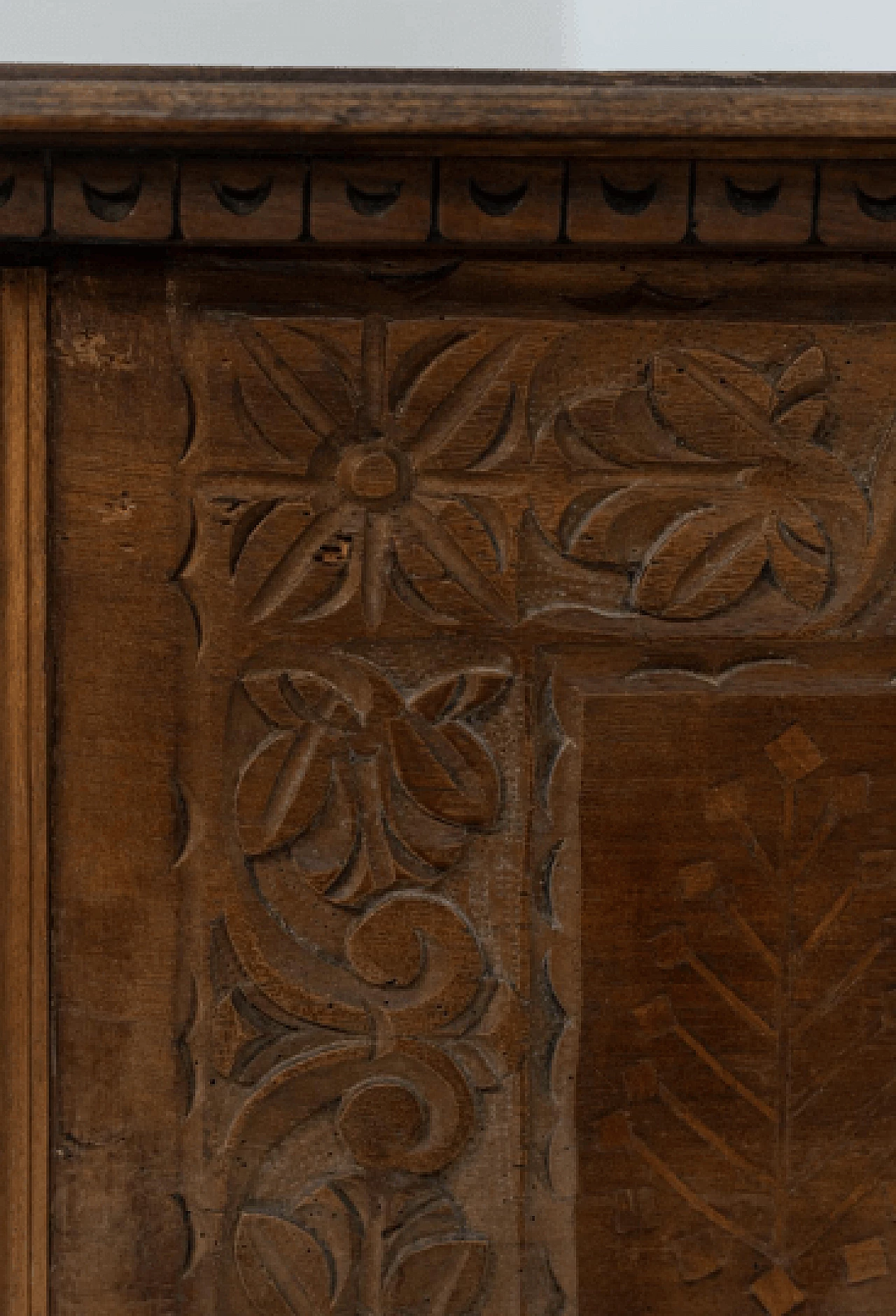 Late Renaissance walnut chest, 1500s. 4