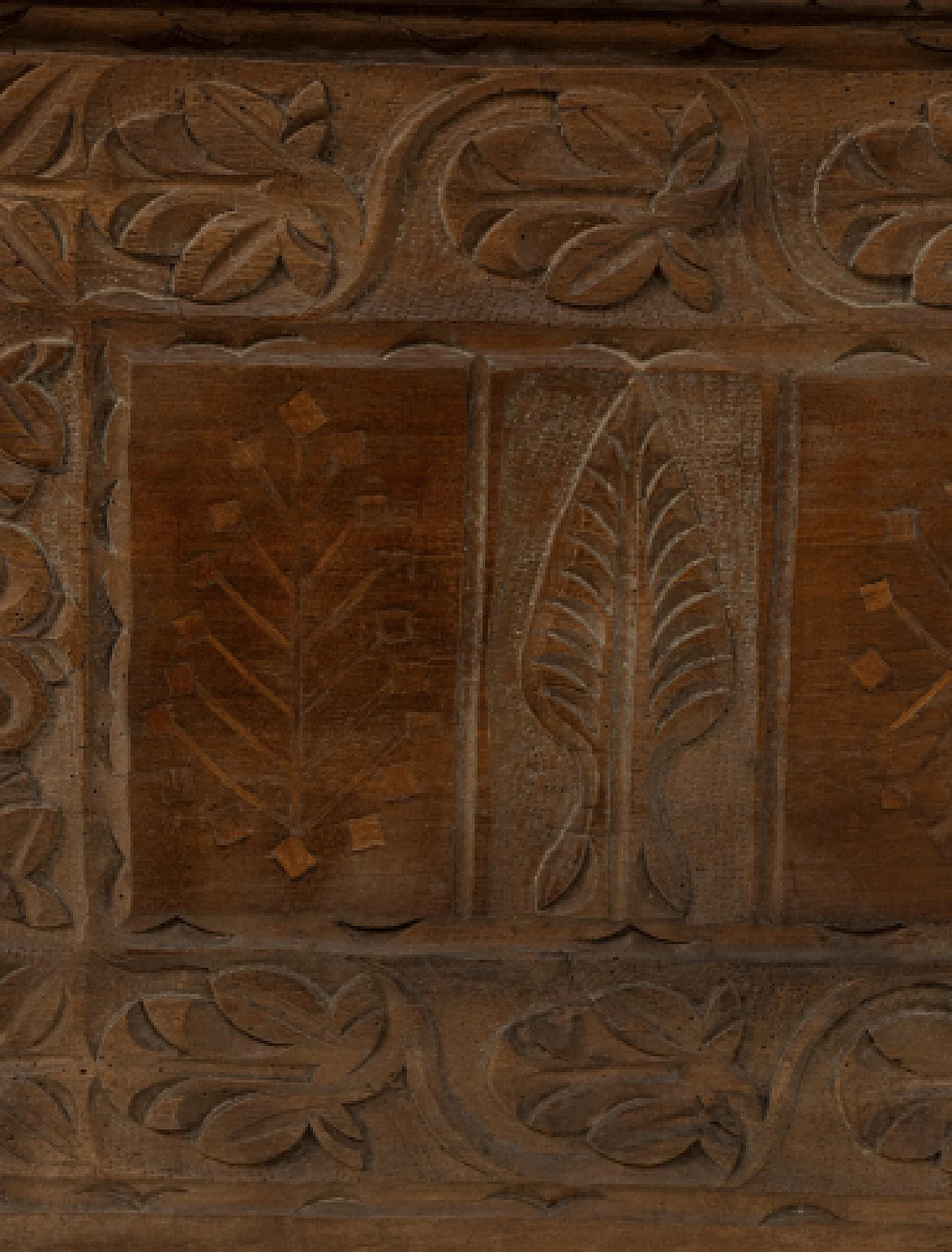 Late Renaissance walnut chest, 1500s. 5