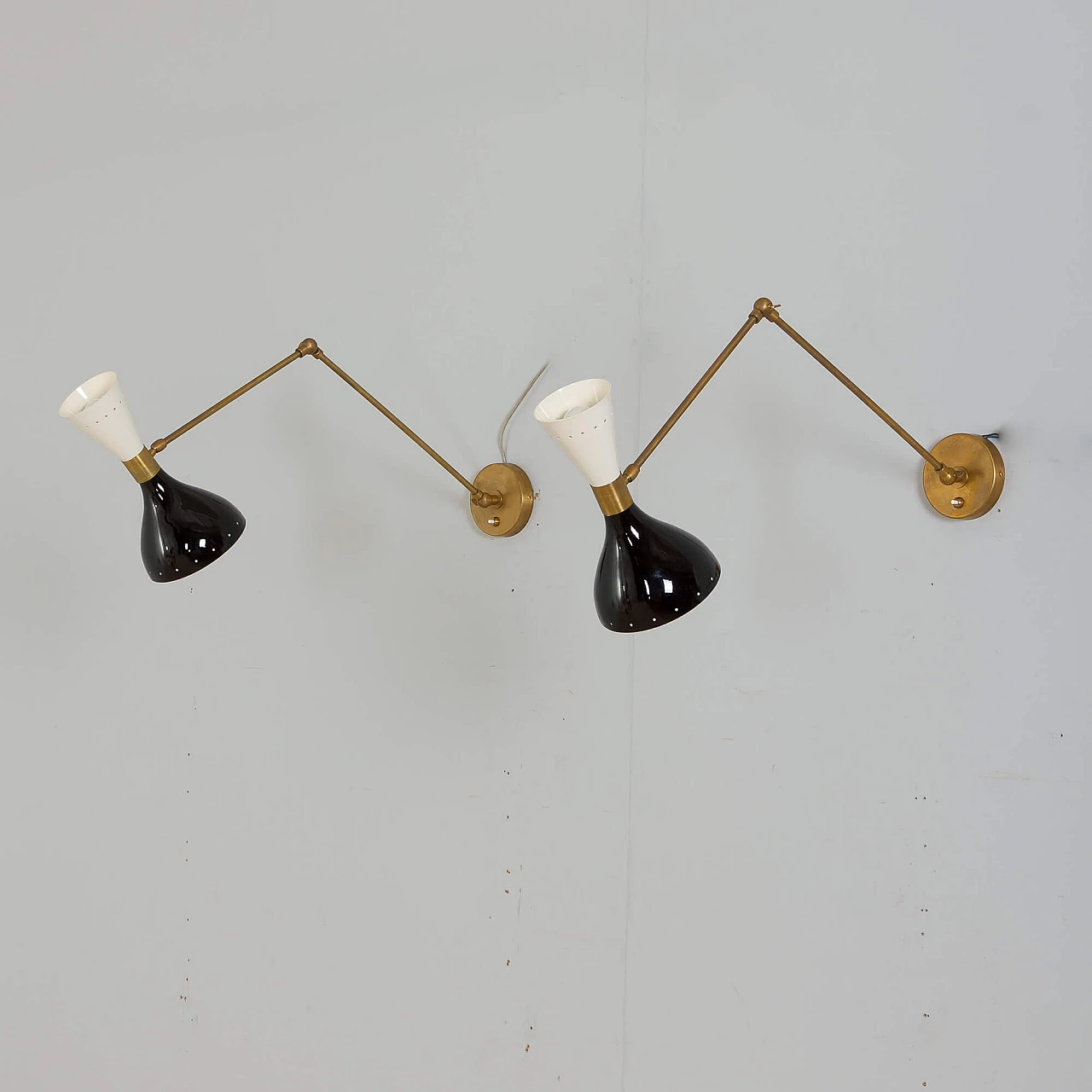 Pair of black and white adjustable wall lamps by Stilnovo, 1970s 1