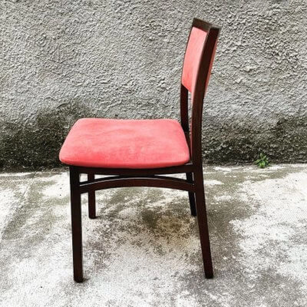 6 Mahogany chairs in the style of Ico Parisi, 1960s 7