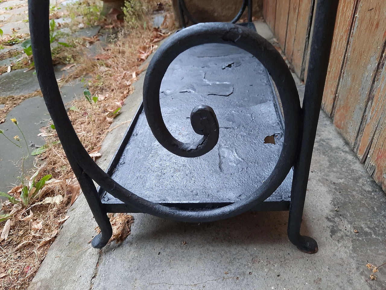 Porta vasi in ferro battuto, anni '60 5