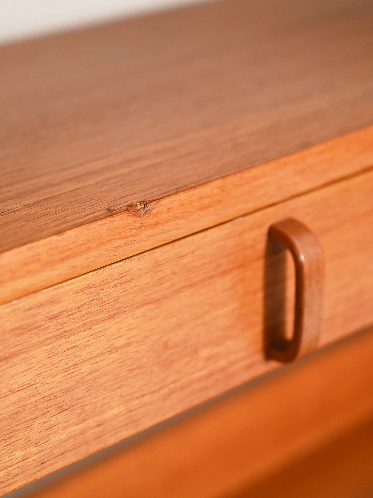 Libreria di Bertil Fridhagen per Bodafors con cassetti, anni '60 9